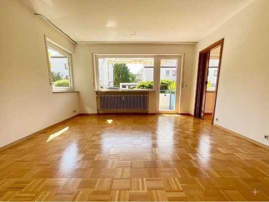 2-Zimmer-Erdgeschosswohnung mit modernen Bad mit Balkon und EBK in Stuttgart