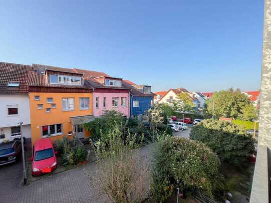 Tolle 2-Zimmer-Wohnung mit Balkon und Stellplatz!