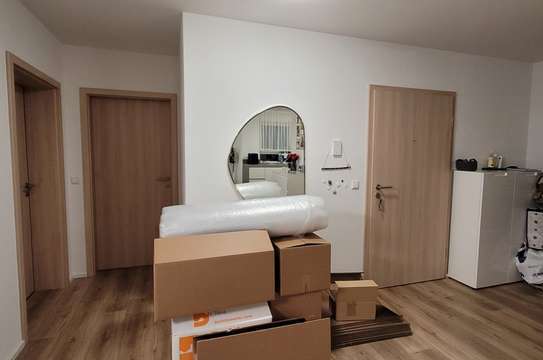 Ansprechende und neuwertige 2-Zimmer-Erdgeschosswohnung mit geh. Innenausstattung mit Balkon