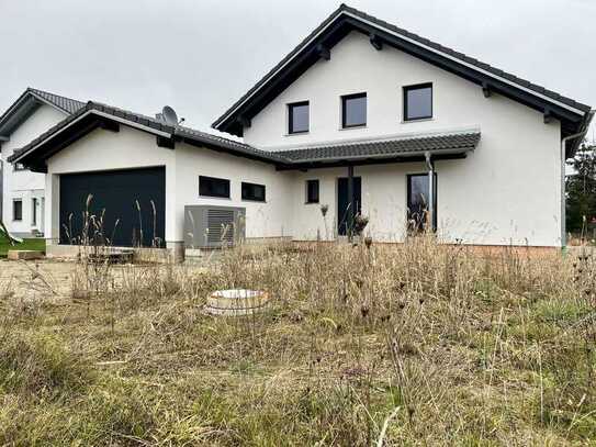 Modernes Einfamilienhaus in Holzbauweise - KfW 40 Standard - Bezugsfertig ab sofort!