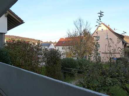 Großzügige DHH mit sehr schönem Grundstück sucht neue Familie!