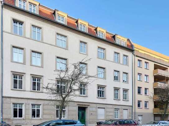 2-Raum Dachgeschoss Wohnung