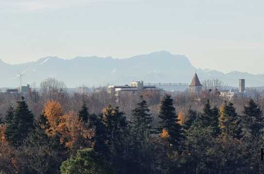 Freies 1 Zimmer Apartment//Penthouse nahe dem Lerchenauer See mit Alpenblick