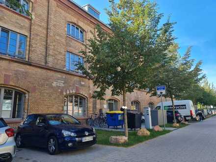 Modernes Wohnen im historischen Klinkerbau - 1-ZKB
