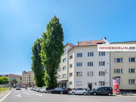 IMMOBERLIN.DE - Direkt am Steubenplatz! Altbauwohnung für Ihren Wunschausbau
