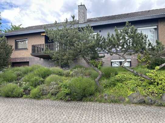 Einfamilienwohnhaus in ruhiger Wohnlage (Sackgasse) mit tollem Blick über Mayen