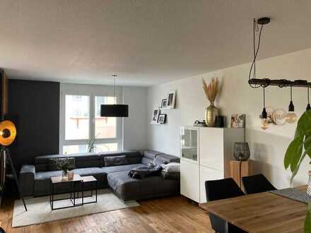 Moderne barrierefreie Wohnung mit 3,5 Zimmer, sowie Balkon und Einbauküche in Bönnigheim