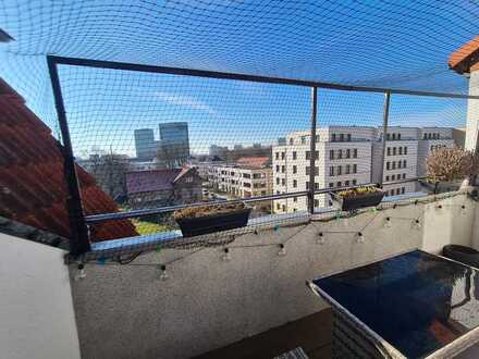 Schöne 3-Zimmer-Wohnung Dachbalkon und EBK in Braunschweig