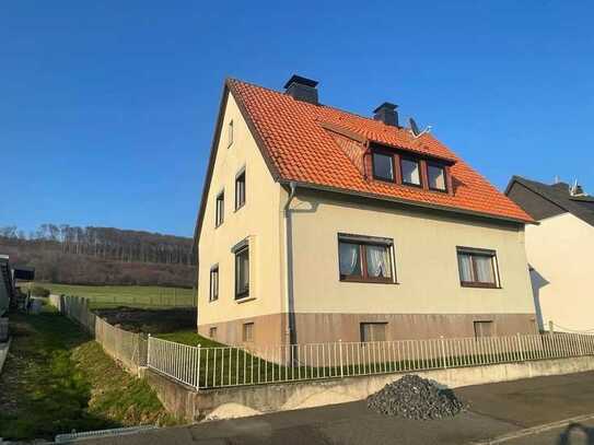 Gemütliches Einfamilienhaus mit Einliegerwohnung und Nebengebäude in Dögerode nahe Echte !