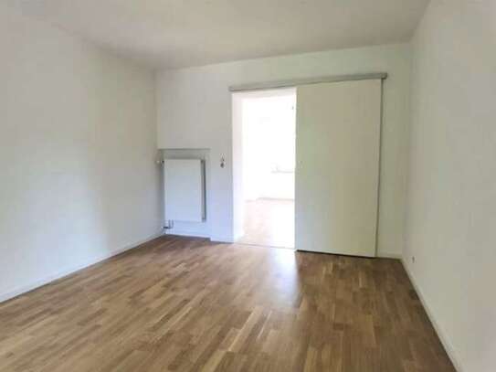 ***Attraktive, neu renovierte 2-Zimmer-Wohnung zur Miete in Trostberg***