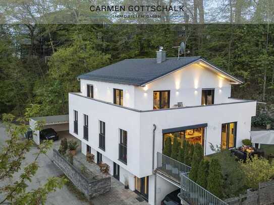 Familienvilla mit separatem Apartment in Feldafing am Starnberger See