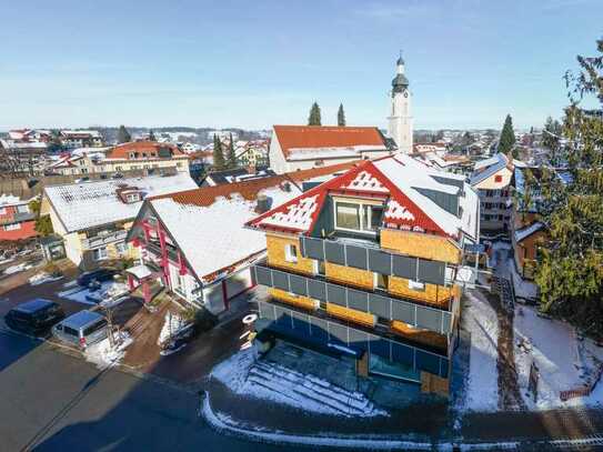 Neubaustandard- barrierefreie 3 - Zi. - EG - Einheit inkl. 2 Terrassen im sonnigen Scheidegg