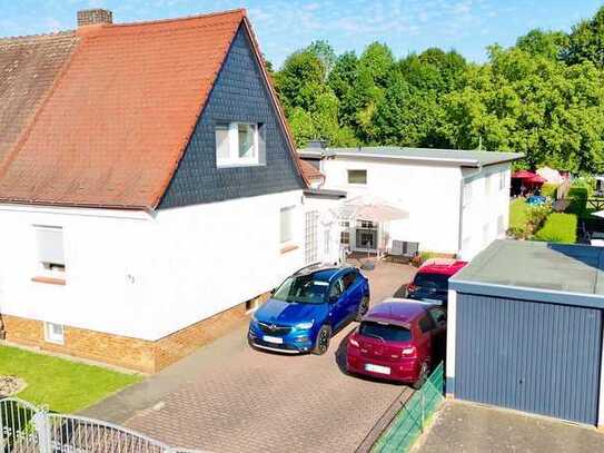 🍀🏡Zwei Häuser in Friedberg mit wunderschönem Garten in einer netten Nachbarschaft