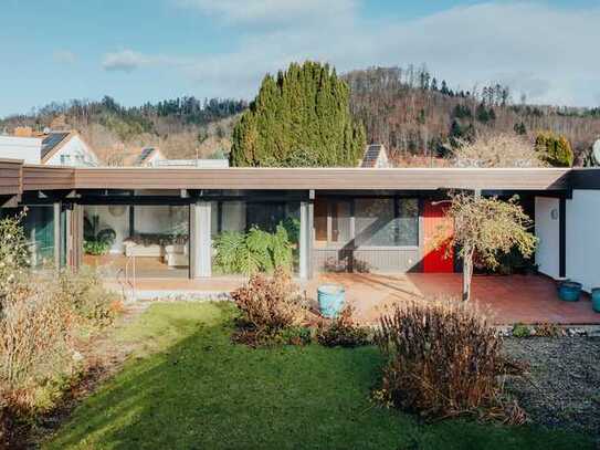 Großzügiger Atrium-Bungalow in bevorzugter Lage von Stegen