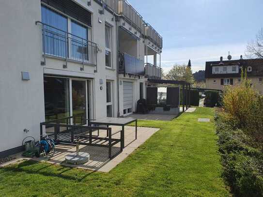 Wohnen in ruhiger Wohnlage am Waldrand – moderne 3-Zimmer-Terrassenwohnung mit Garten