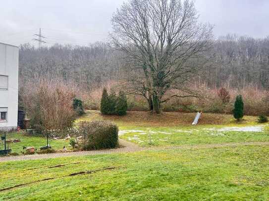 Helle Erdgeschosswohnung mit Terrasse und Parkblick in Horrem – ideal für WG oder Familie