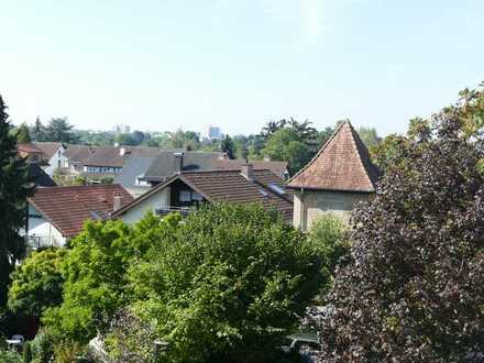 Großzügige, helle zwei Zimmer Maisonette-Wohnung in Heidelberg, Handschuhsheim