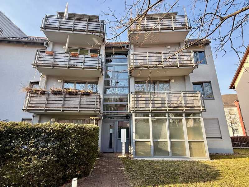 Helle 3-Zimmer-Eigentumswohnung mit zwei Balkonen im beliebten Frankfurter Bogen