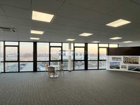 Moderne und Offene Büroflächen mit garantierter Weitsicht und hervorragender Anbindung!