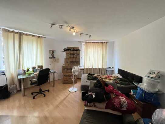 VIEL POTENZIAL IN UNTERBILK - KLEINES 1 ZI APARTMENT