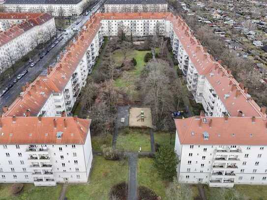 Investieren in Berlin-Schöneberg: Vermietete 4-Zimmer-Wohnung auf Erbpachtgrundstück