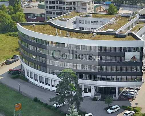 Büroflächen mit Blick auf die Skyline