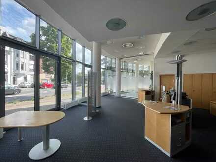 Zentrale und attraktive Büro- / Dienstleistungsfläche ca. 239 m² im City Markt Center