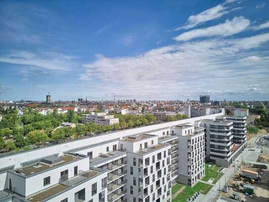 Smyles Living - heller Erstbezug mit großer Terrasse, Parkett und EBK