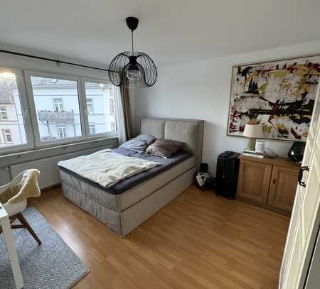 Attraktive 1-Zimmer-Wohnung mit EBK in Frankfurt am Main