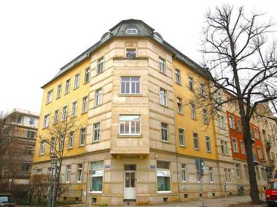 praktisch geschnittene 3-Zimmer-Wohnung in Zentraler Lage