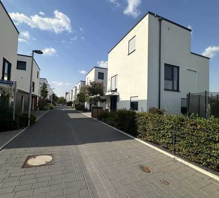 Einfamilienhaus !!! Exklusives Wohnen im Franklin mit Unverbaubarem Blick ins Grüne !