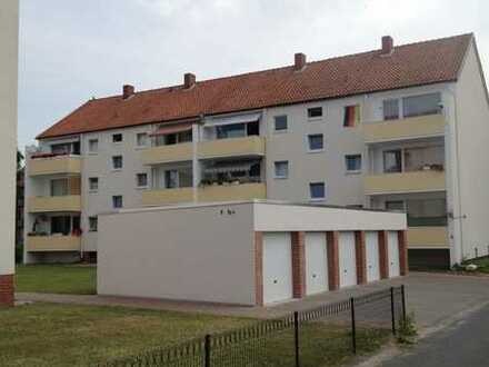 EMPELDE Helle 3 Zimmer-WHG/Balkon in ruhiger Wohnanlage 1.OG