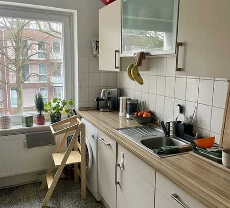 Ruhig gelegene 3-Zimmer-Wohnung mit großem Balkon in Barmbek-Süd