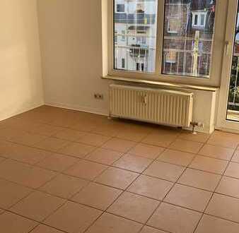 Helle, renovierte 1-Zimmer-Wohnung mit EBK in Mannheim