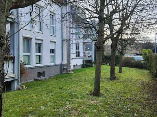 Großzügige Maisonette-Wohnung mit Haus im Haus-Charakter!