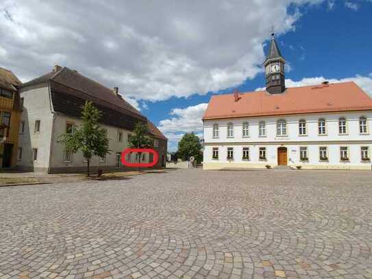 Geräumige 1-Raum-Wohnung in Schildau direkt am Marktplatz