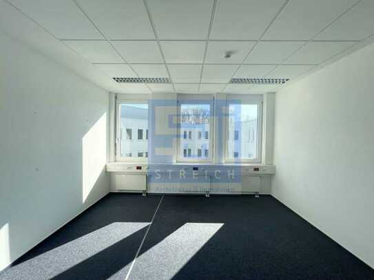 Moderne Bürofläche mit Konferenzraum!