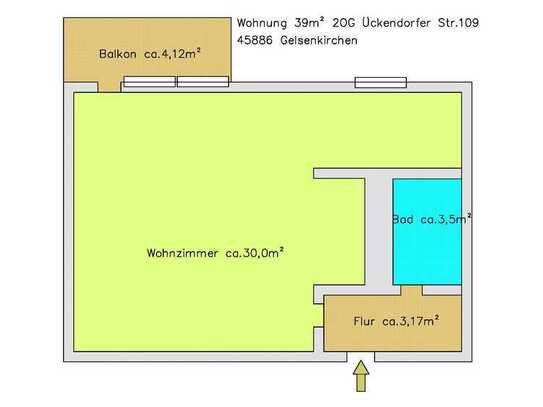 Helle Apartment mit Balkon und Fahrstuhl