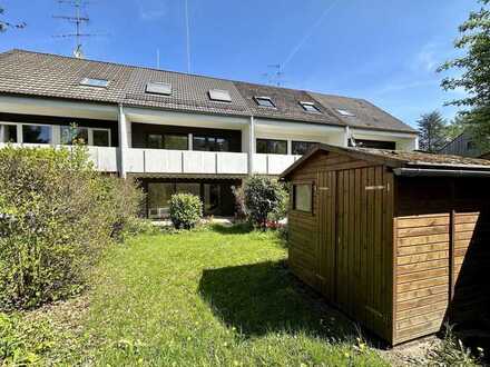 Wohnen im Grünen - Frisch renoviertes Reihenmittelhaus mit eigenem Garten!