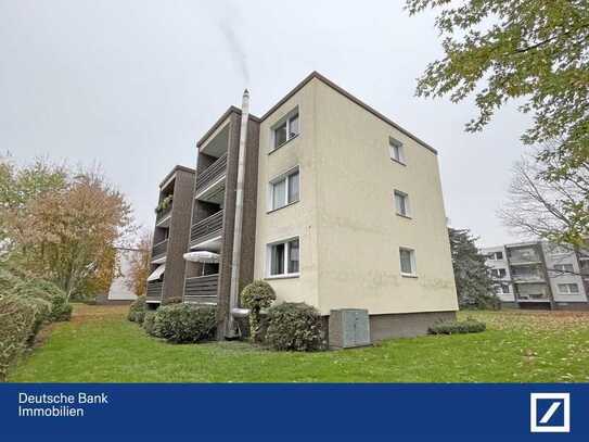 Gepflegte 4 Zimmer-Whg. im 1. OG mit offener Küche, 2 Bädern, Loggia und Garage in Lehrte