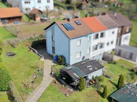 Hübsches Reihenendhaus mit schönem Grundstück