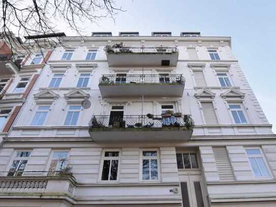 Eleganz trifft Jugendstil: 4-Zimmer-Traumwohnung mit 2 Balkonen in bester Lage nahe Eimsbüttel