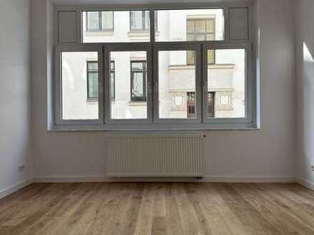 Erstbezug nach Sanierung mit EBK: ansprechende 3-Zimmer-Erdgeschosswohnung in Hannover