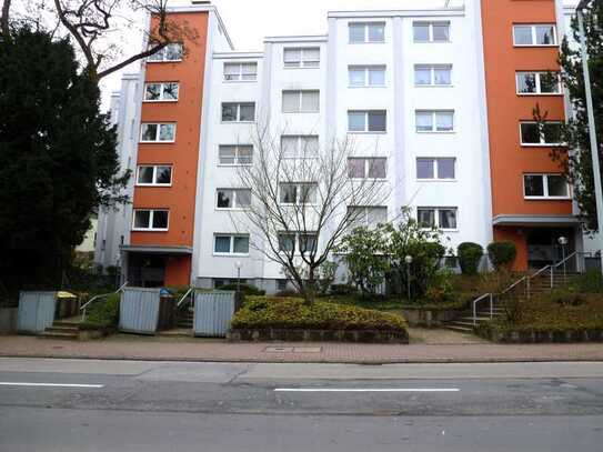 Das könnte Ihr neues Zuhause sein inkl. TG -Platz u. Außenstellplatz!