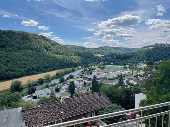 Neuwertige, großzügige Villa mit sensationellem Panoramablick