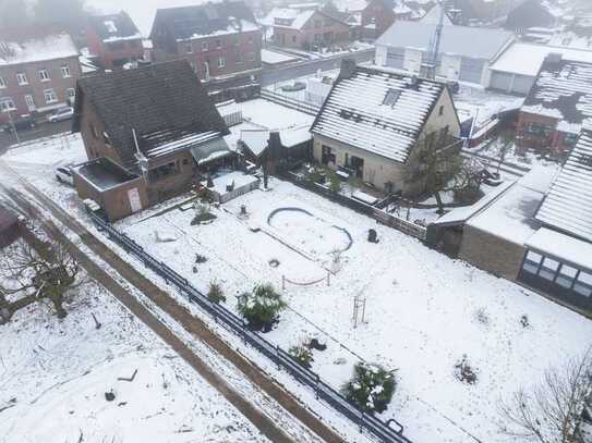 Familienidylle mit Pool und großem Garten in beliebter Lage von Wegberg