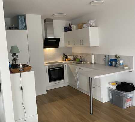 ab 01.06.2024: exklusive 1,5-Zimmer-Wohnung mit EBK und Balkon in Künzelsau