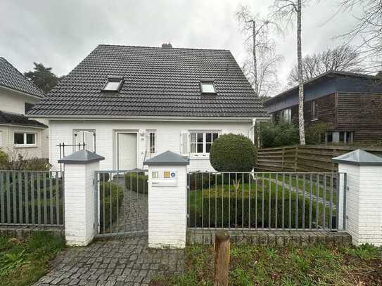 Einfamilienhaus in Potsdam Groß Glienicke. Provisionsfrei vom privat!