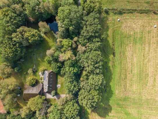 Großzügiges und schönes Anwesen mit viel Weideland im ländlichen Varel-Neudorf!