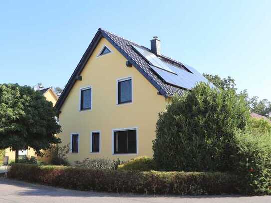 Modernes EFH mit Doppelcarport in Oschatz/OT Fliegerhorst